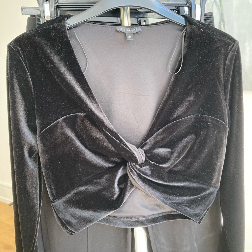 Dynamite Classic Black Top